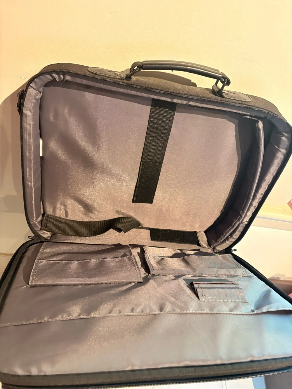 Targus nylon travel briefcase
